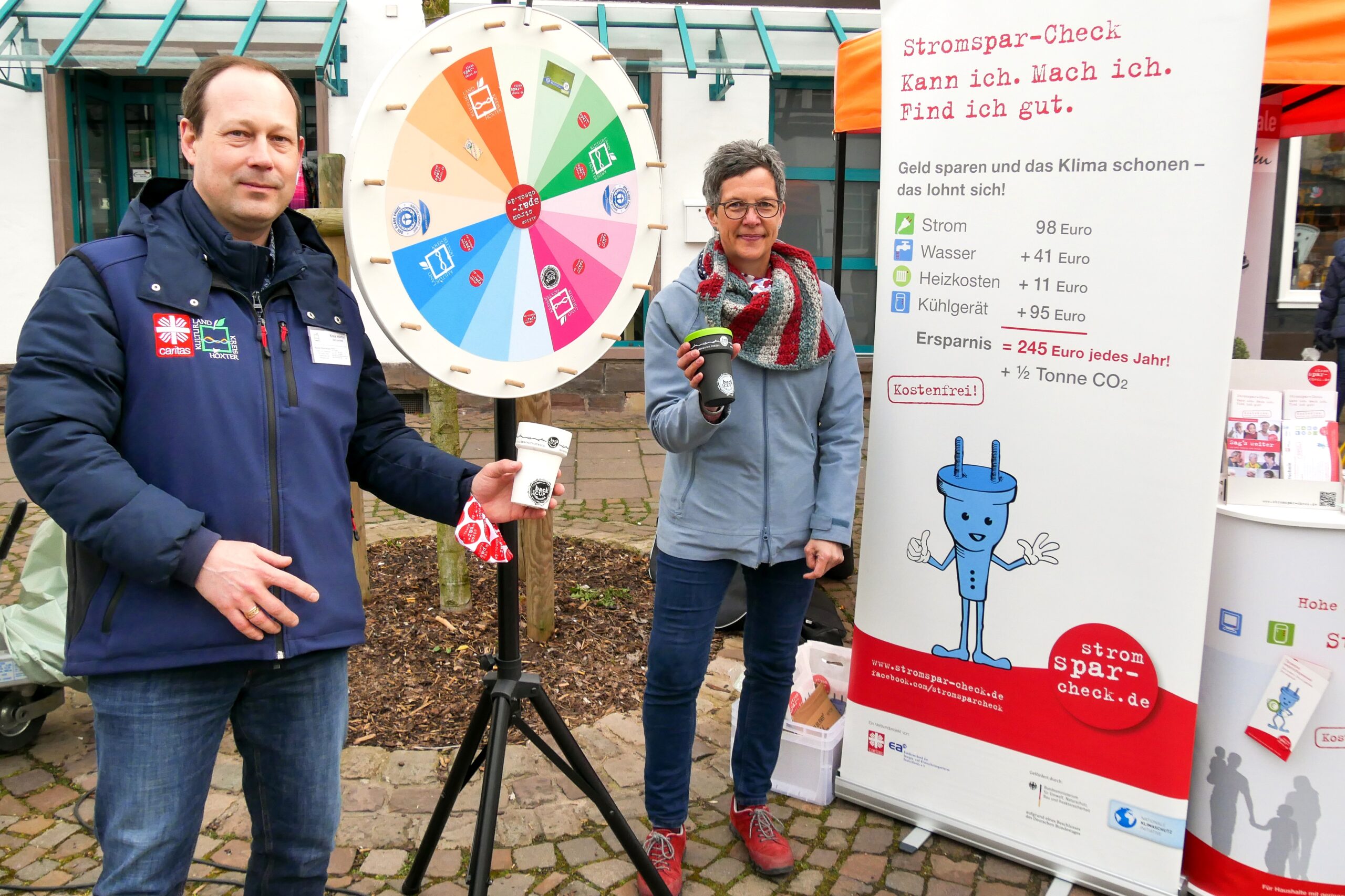 Stromspar-Check und Energieberatung auf dem Feierabendmarkt in Beverungen