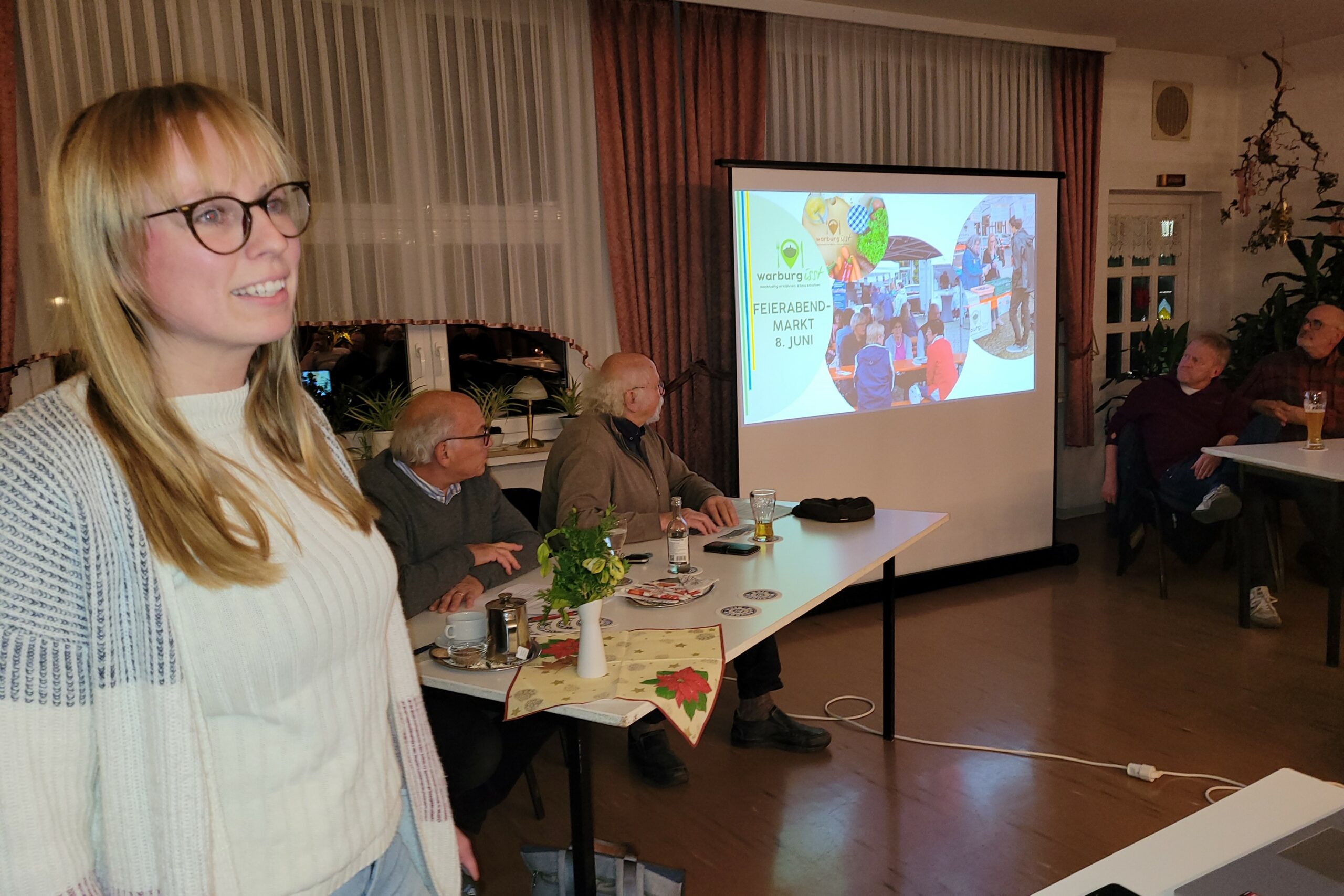 Jana Berger sprach bei der Jahreshauptversammlung zu den Mitgliedern.