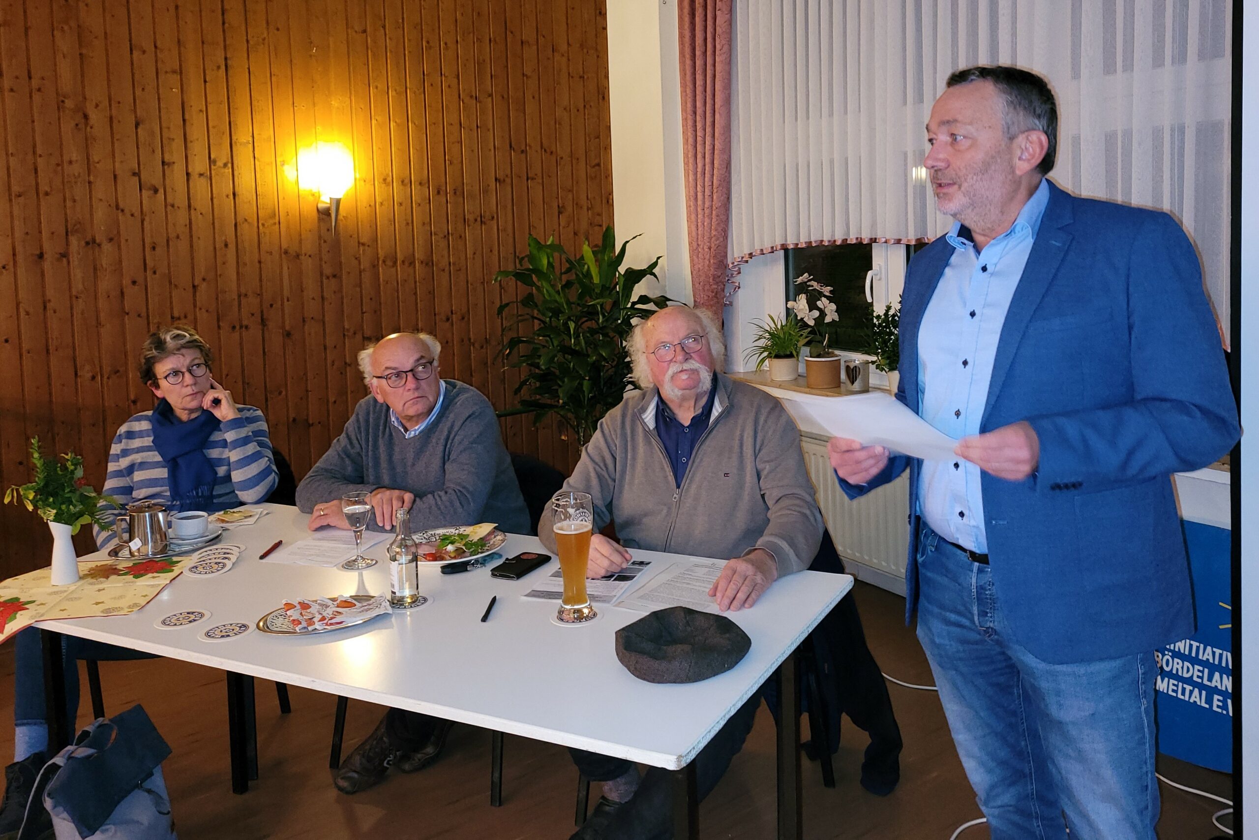 Jahreshauptversammlung der BI in den "Rosbacher Stuben" in Rösebeck.